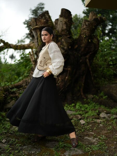 Amara jacket - Image 4