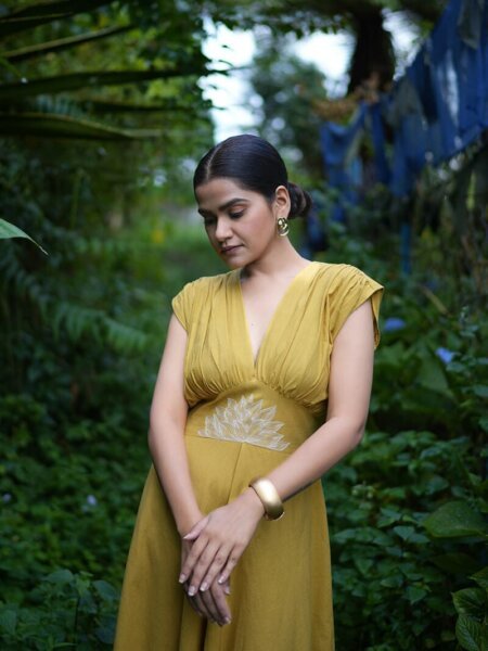 Bella Dress - Image 4